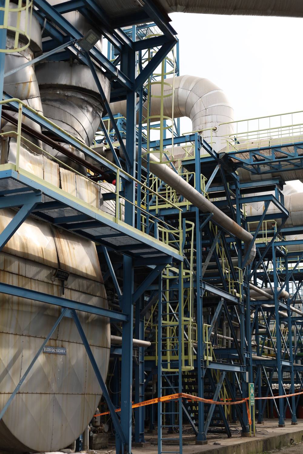 Plant piping and controls